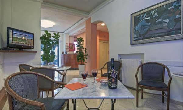 Hotel Firenze Виареджо Экстерьер фото