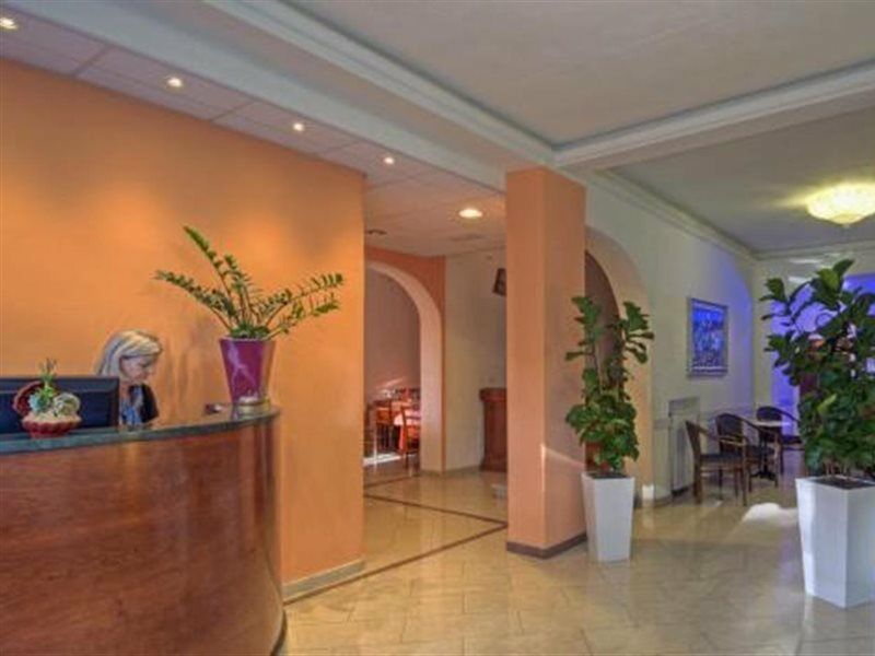 Hotel Firenze Виареджо Экстерьер фото